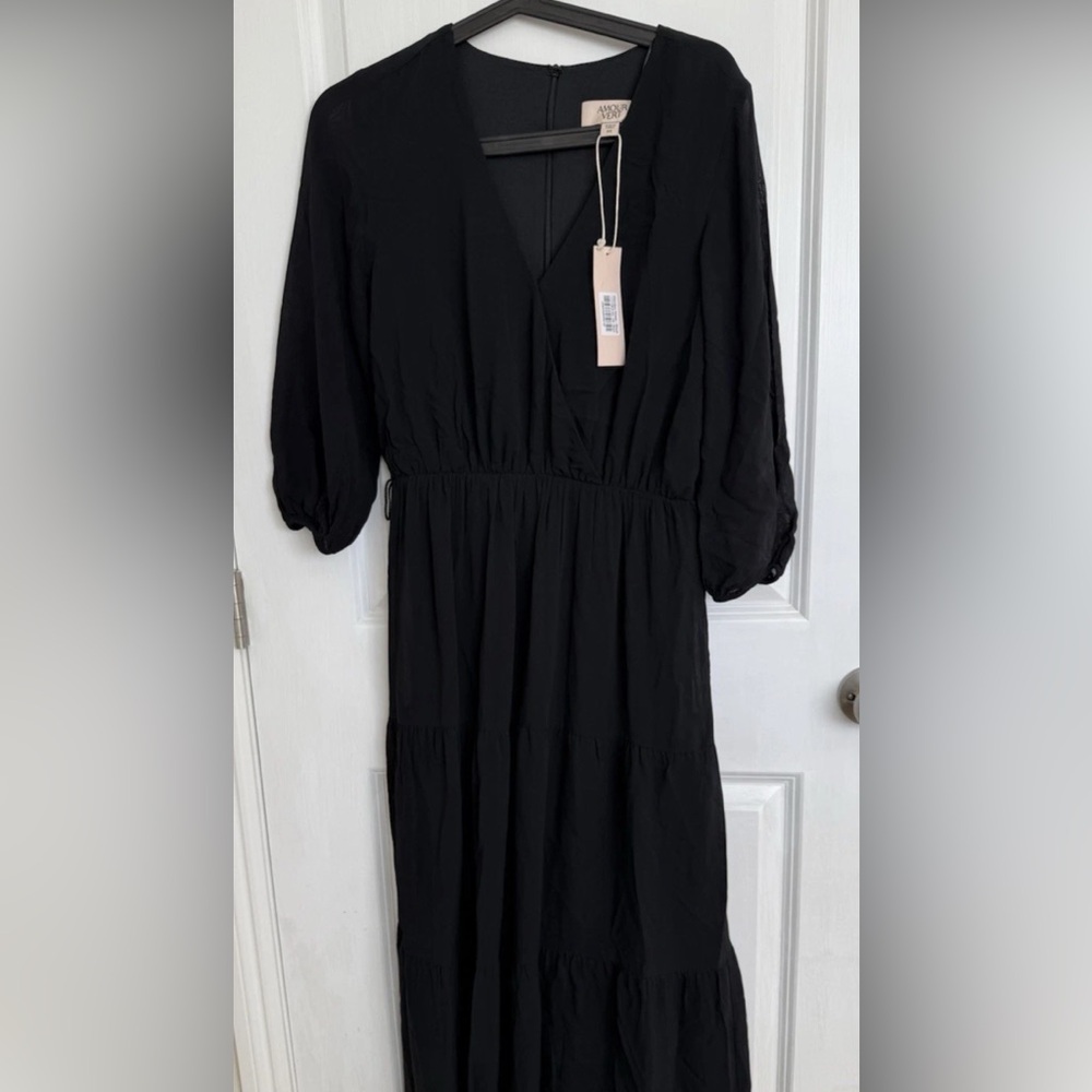Amour Vert Black Marceau Maxi Dress-Small
NWT